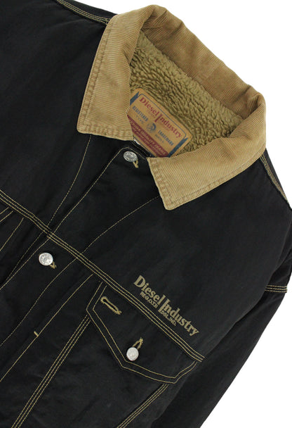 Diesel giubbotto impermeabile con interno in sherpa -